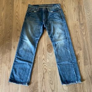 American Eagle Relaxed Fit Jeans
